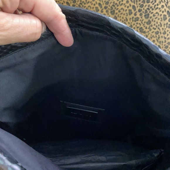 New with tags Ling Wu python clutch - Picture 5 of 5